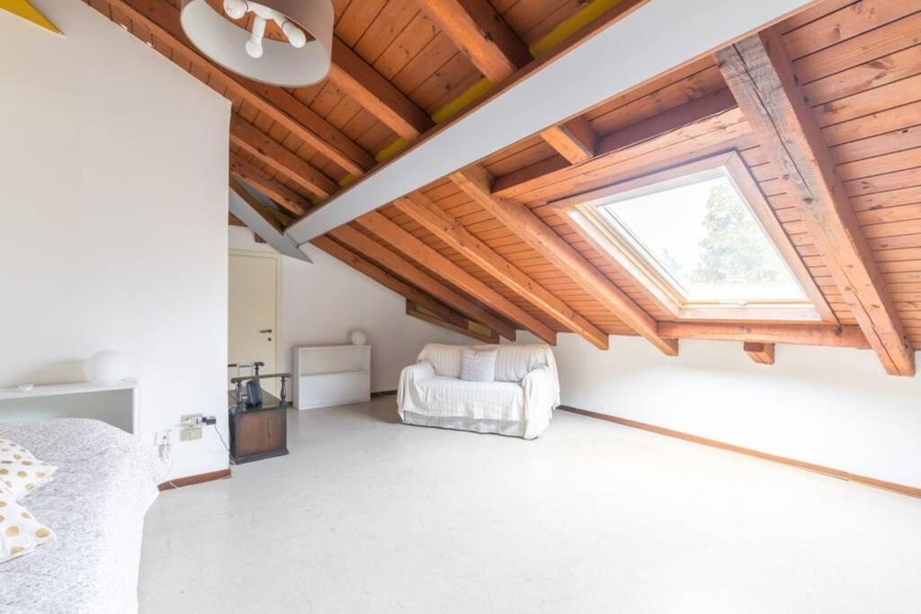 Dadahome Elegante Appartamento Vicino Al Centro Treviso Eksteriør bilde